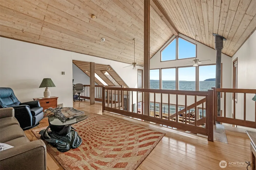 14 S Beach Drive #H Everett, WA 98206