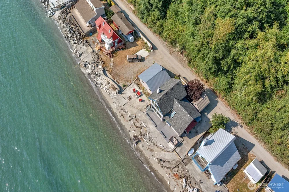 14 S Beach Drive #H Everett, WA 98206