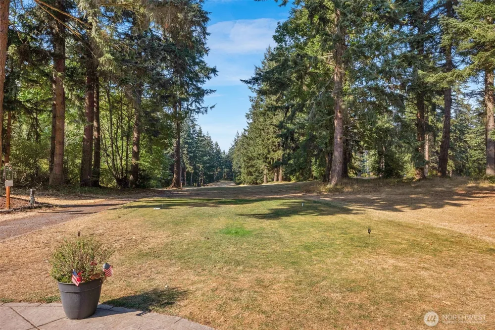14 S Beach Drive #H Everett, WA 98206