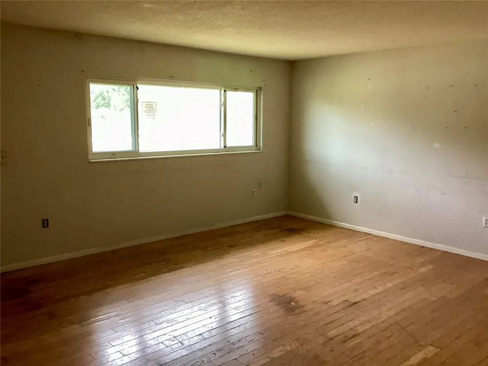 2804 61ST STREET E Palmetto, FL 34221