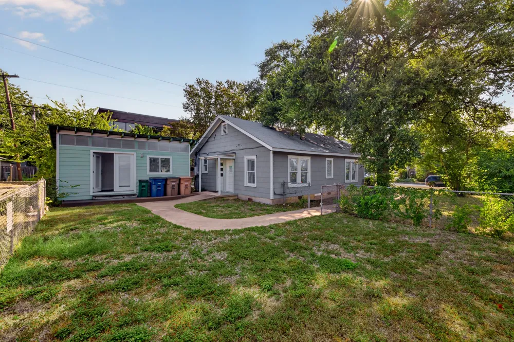 4112 Marathon Boulevard Austin, TX 78756