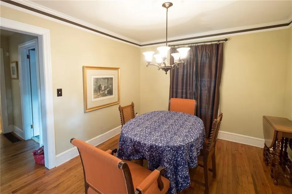 776 Valley Brook Road Decatur, GA 30033
