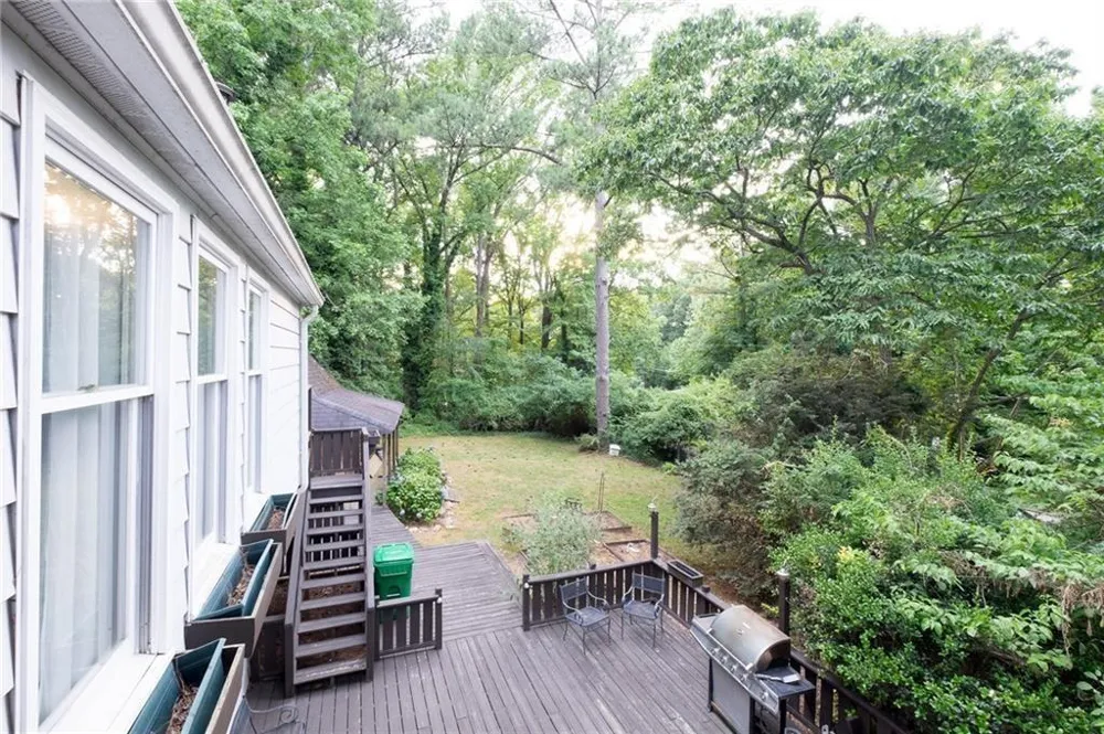 776 Valley Brook Road Decatur, GA 30033