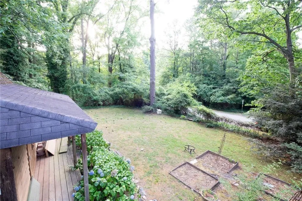 776 Valley Brook Road Decatur, GA 30033