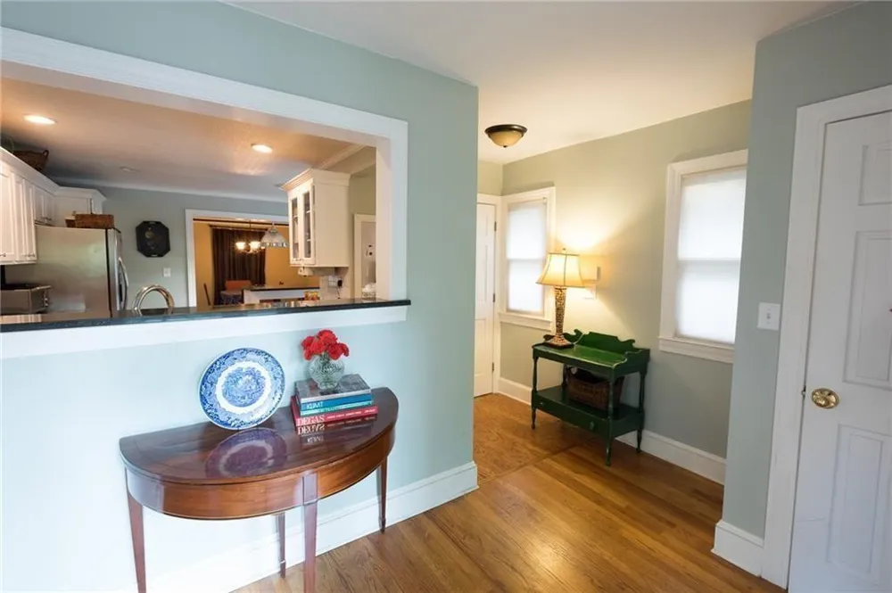 776 Valley Brook Road Decatur, GA 30033