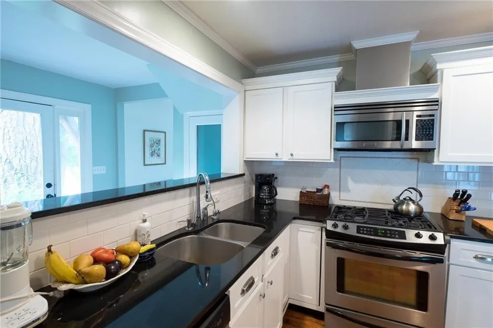 776 Valley Brook Road Decatur, GA 30033
