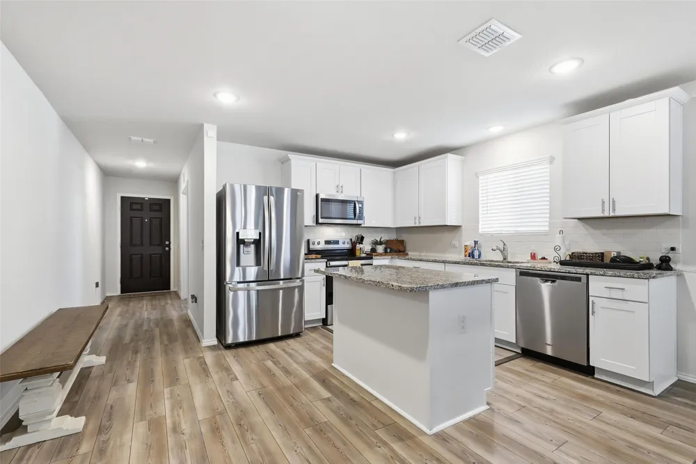 10101 Newtown Drive Fort Worth, TX 76036