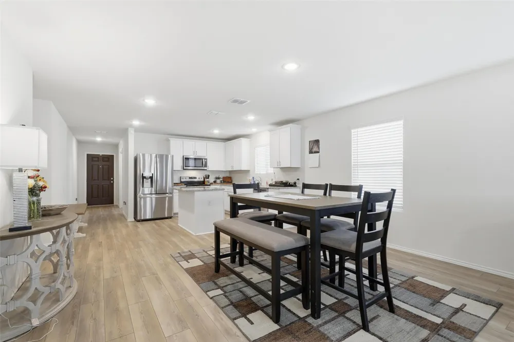 10101 Newtown Drive Fort Worth, TX 76036