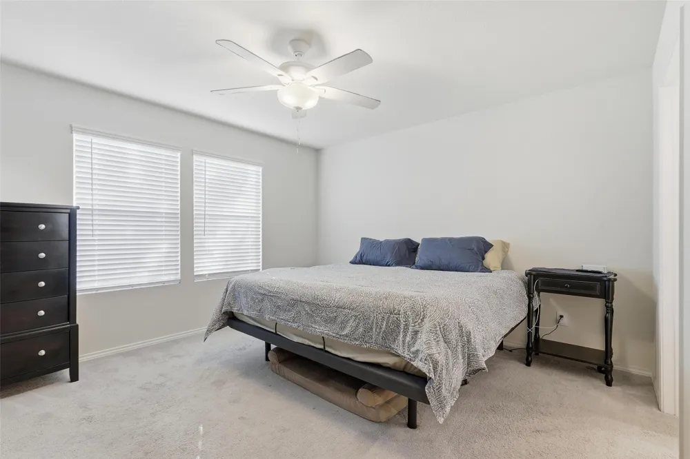 10101 Newtown Drive Fort Worth, TX 76036