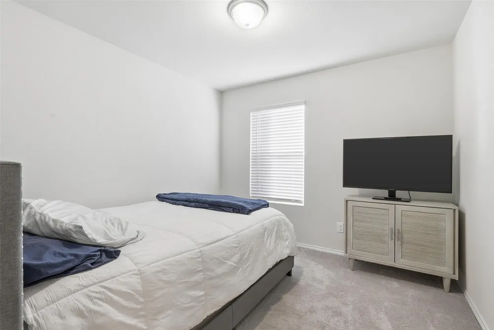 10101 Newtown Drive Fort Worth, TX 76036