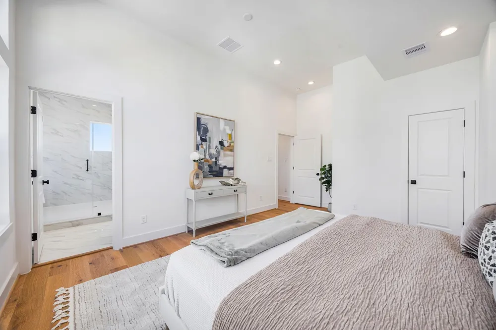 2810 Mills Street Houston, TX 77026