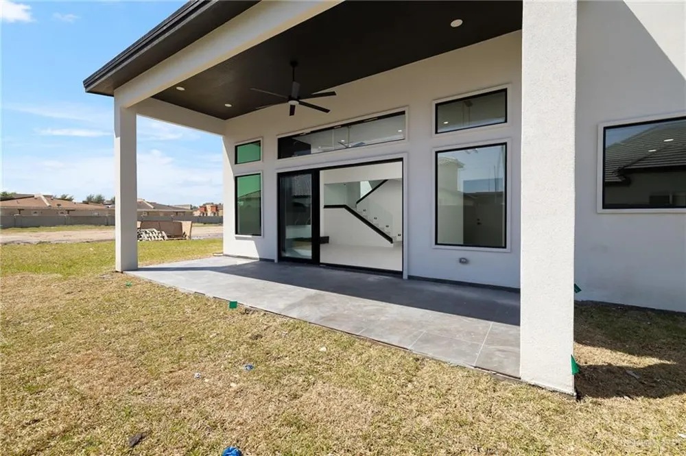 1816 S Middleton Street Edinburg, TX 78539