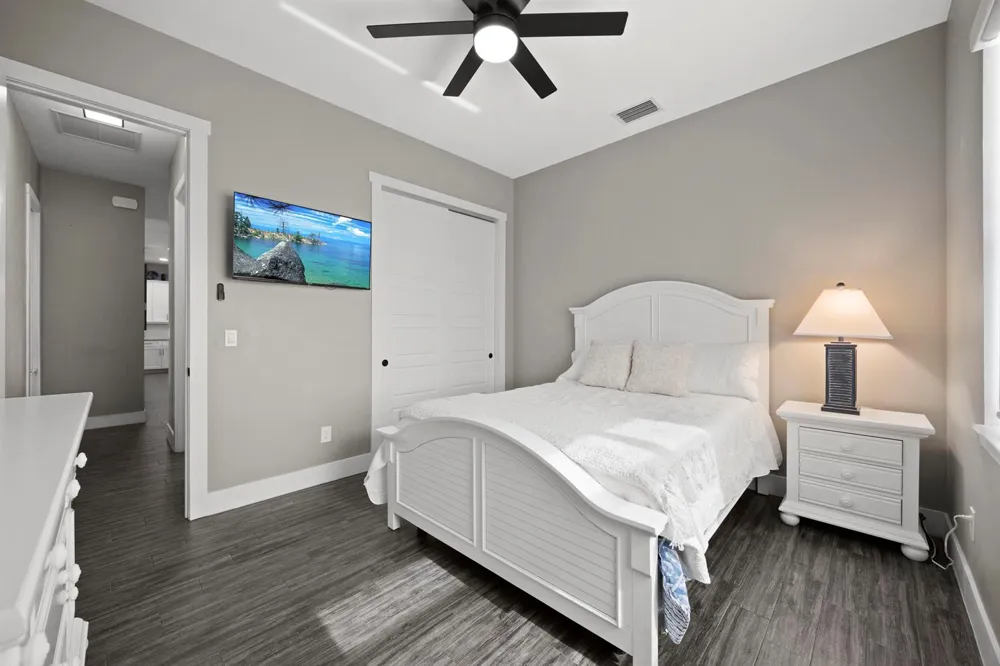 5458 Silver Oak Drive Fort Pierce, FL 34982