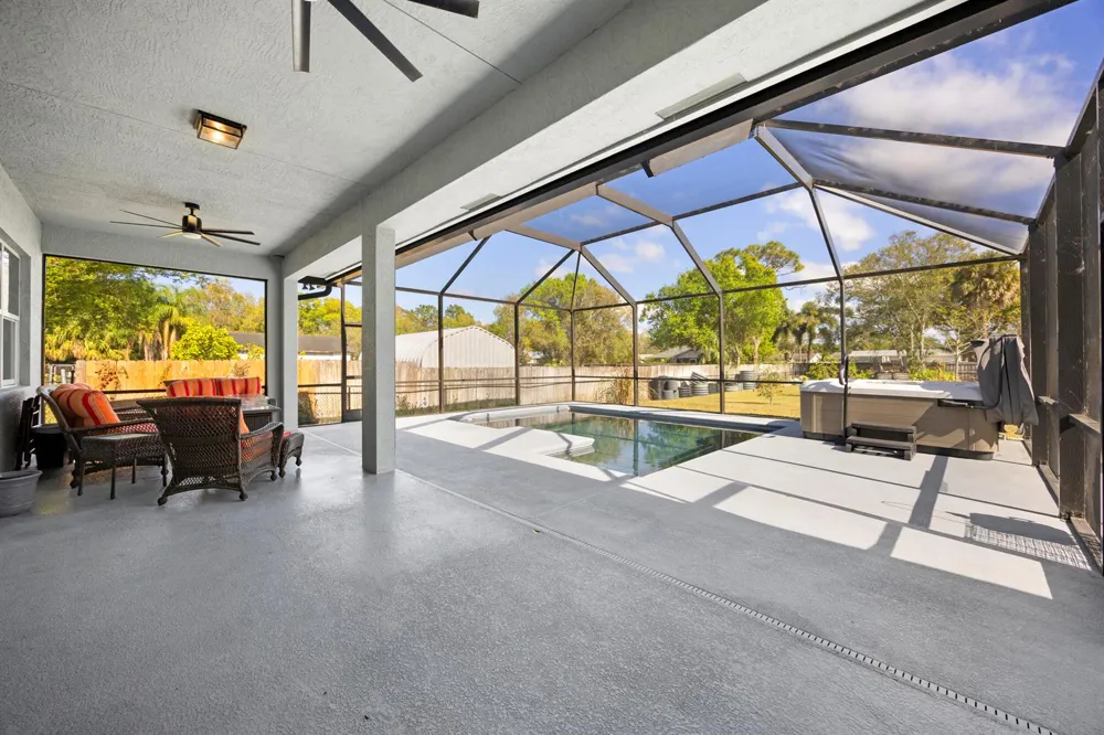 5458 Silver Oak Drive Fort Pierce, FL 34982