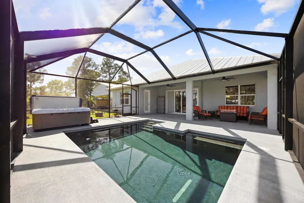 5458 Silver Oak Drive Fort Pierce, FL 34982