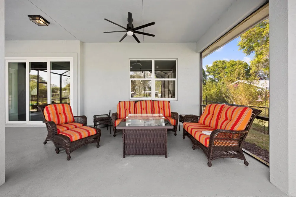 5458 Silver Oak Drive Fort Pierce, FL 34982