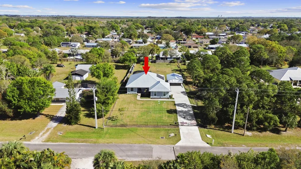 5458 Silver Oak Drive Fort Pierce, FL 34982