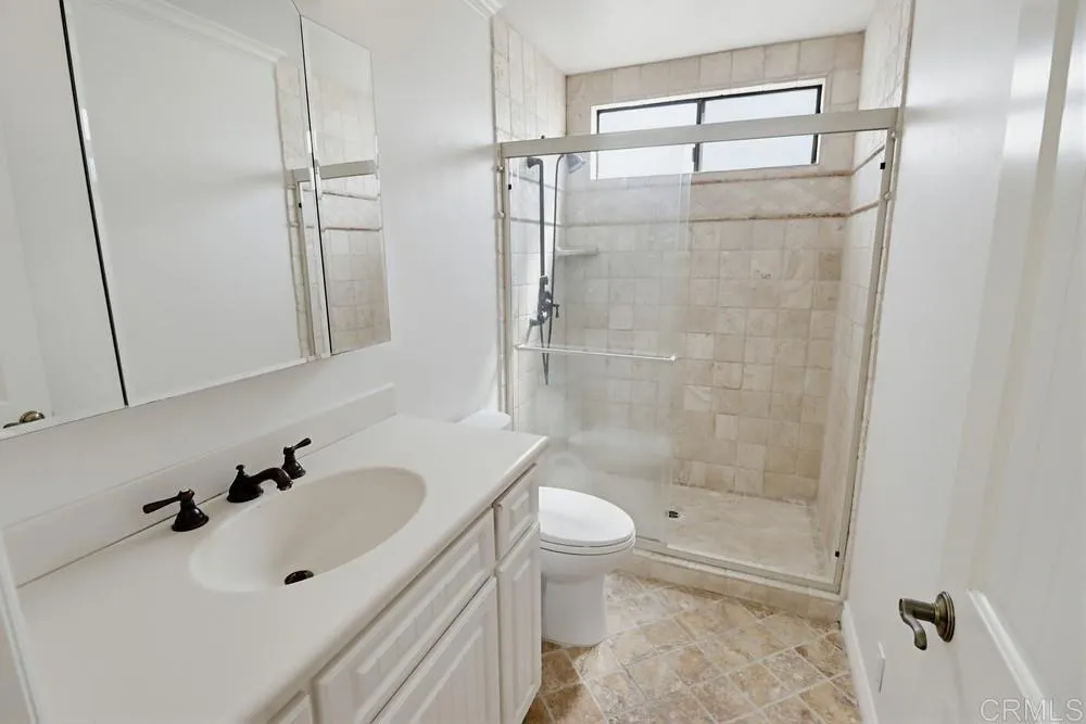 7340 Caminito Carlotta San Diego, CA 92120