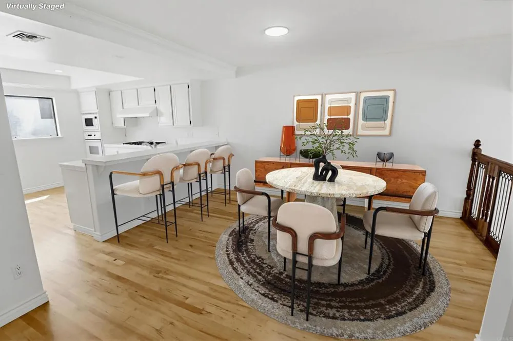 7340 Caminito Carlotta San Diego, CA 92120
