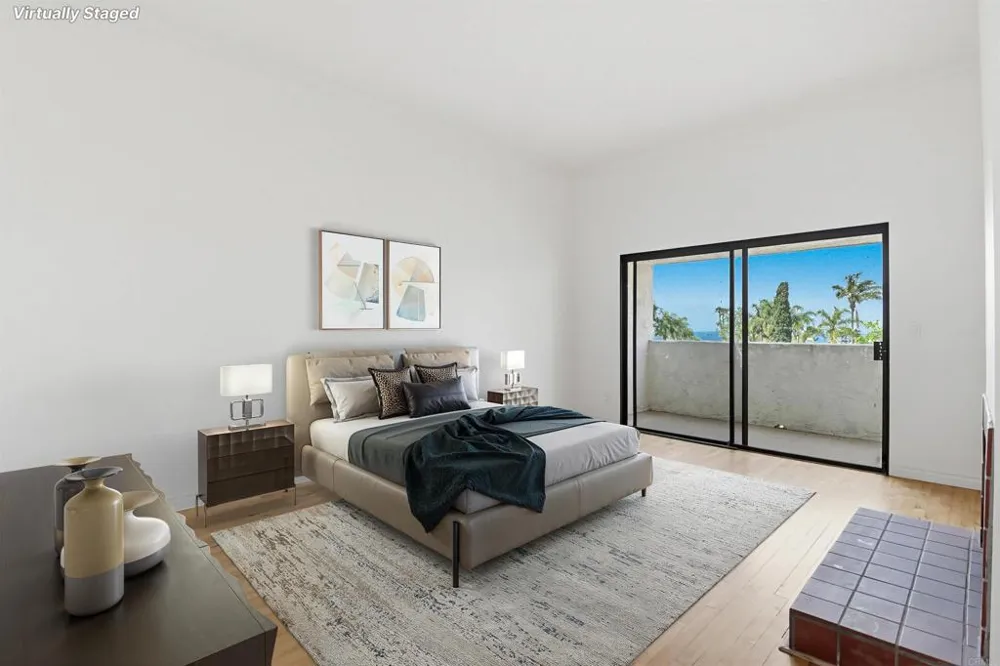 7340 Caminito Carlotta San Diego, CA 92120