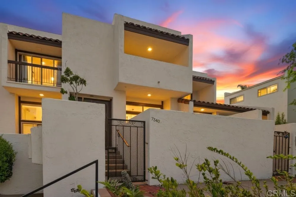 7340 Caminito Carlotta San Diego, CA 92120