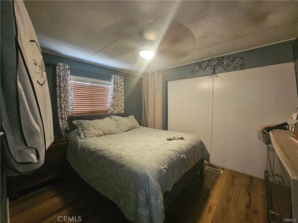 350 San Jacinto #143 Perris, CA 92571