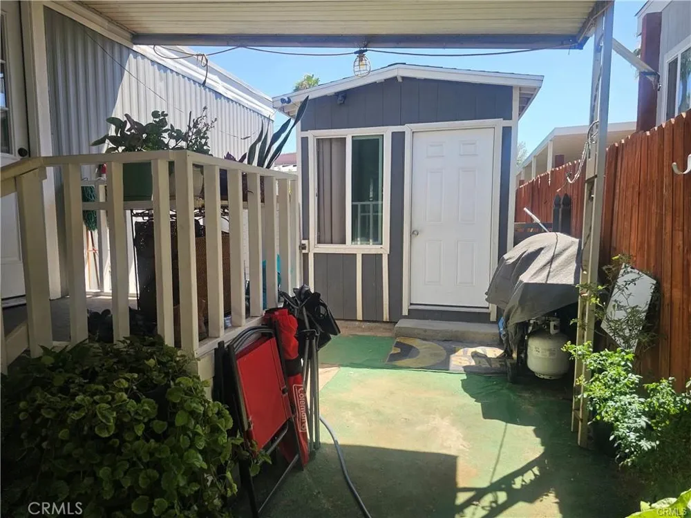 350 San Jacinto #143 Perris, CA 92571