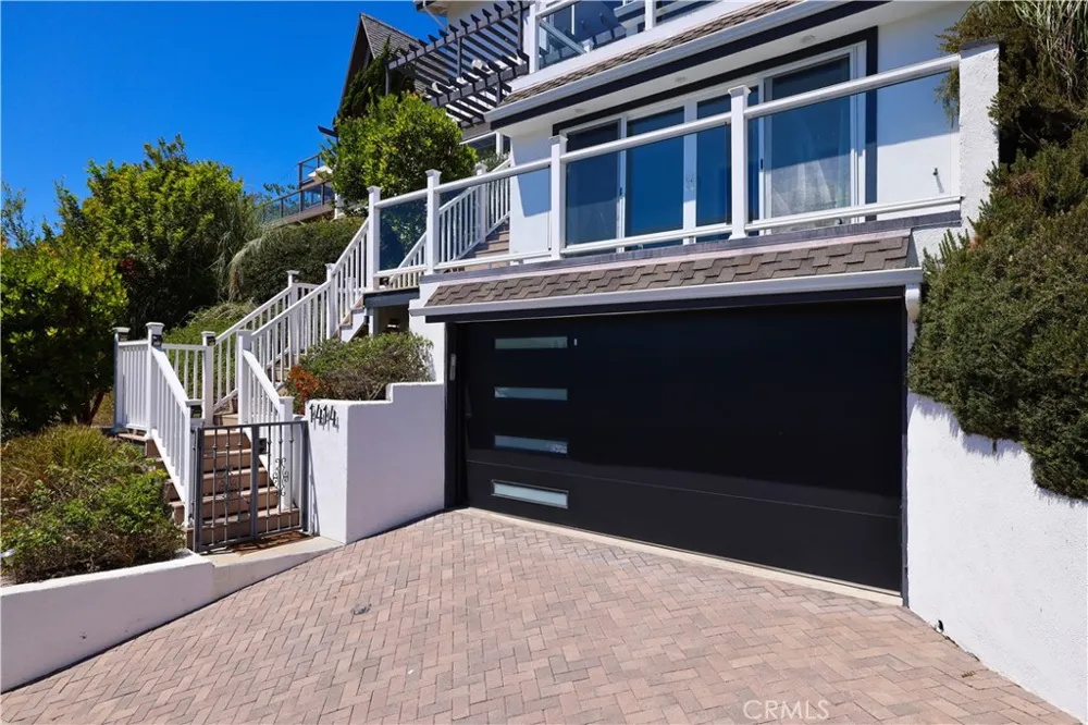 1414 Mar Vista Laguna Beach, CA 92651