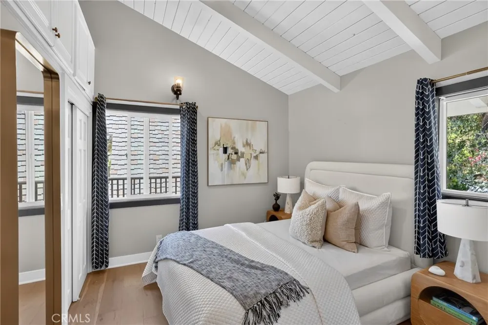 1414 Mar Vista Laguna Beach, CA 92651