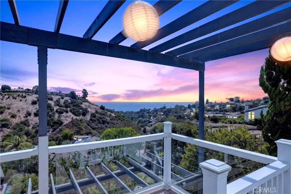 1414 Mar Vista Laguna Beach, CA 92651