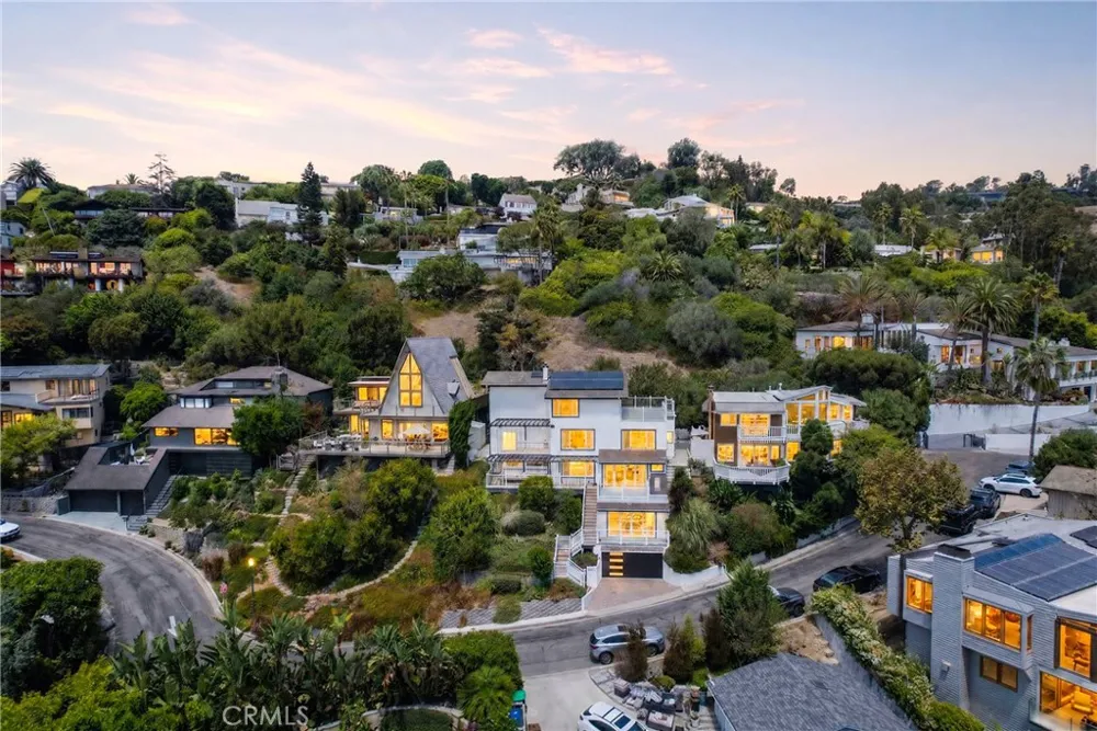 1414 Mar Vista Laguna Beach, CA 92651