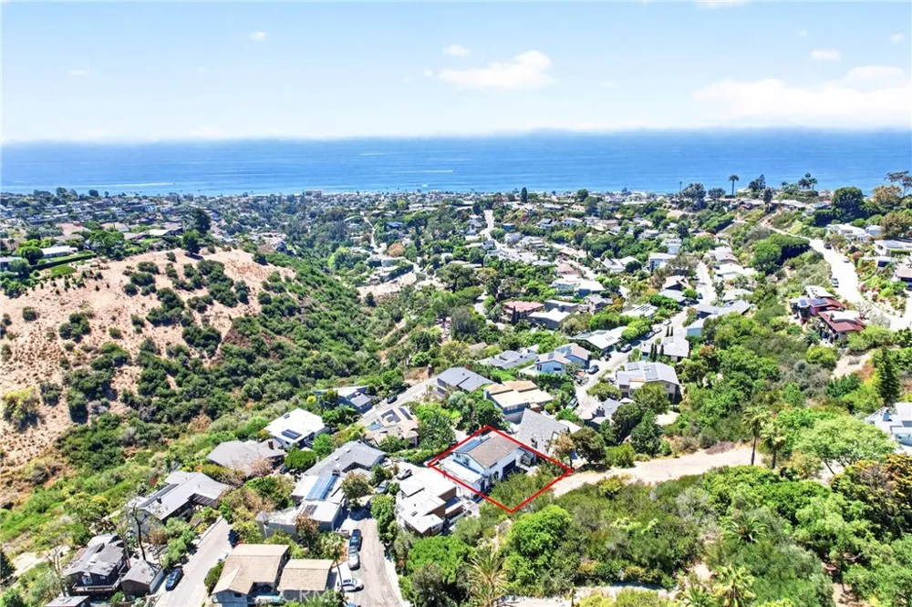 1414 Mar Vista Laguna Beach, CA 92651