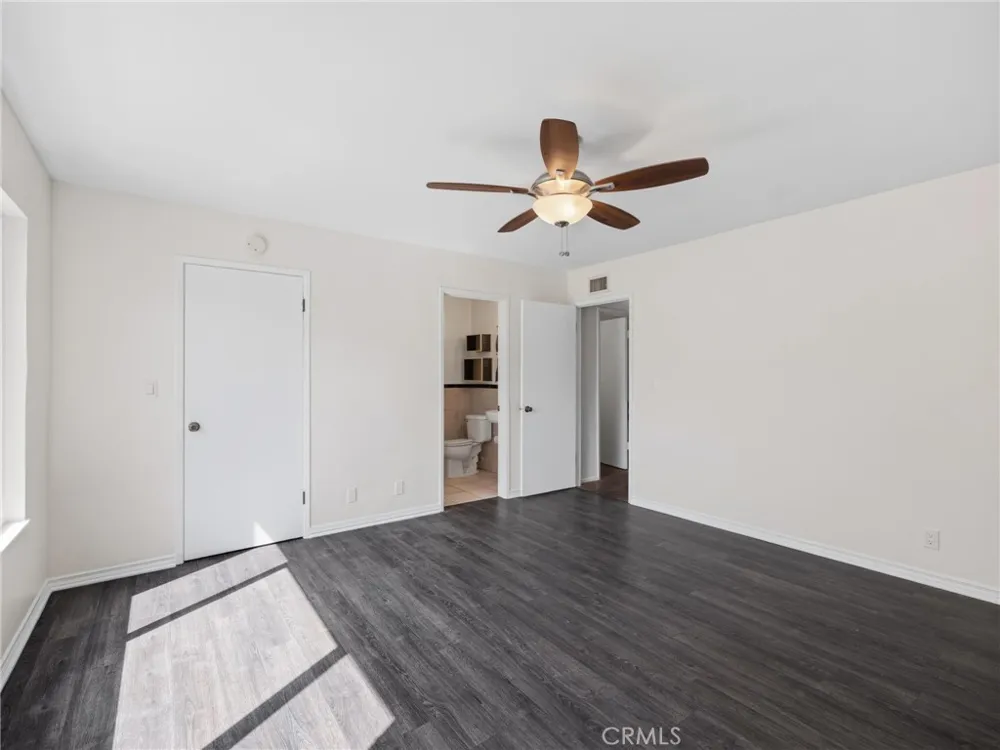 21241 Lochlea Lane Huntington Beach, CA 92646