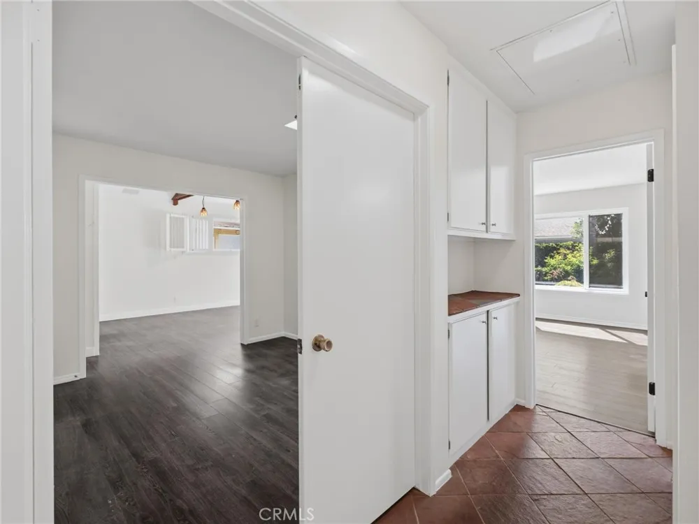 21241 Lochlea Lane Huntington Beach, CA 92646