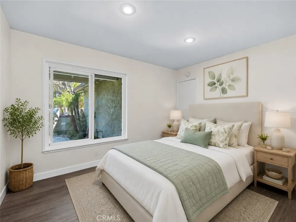 21241 Lochlea Lane Huntington Beach, CA 92646