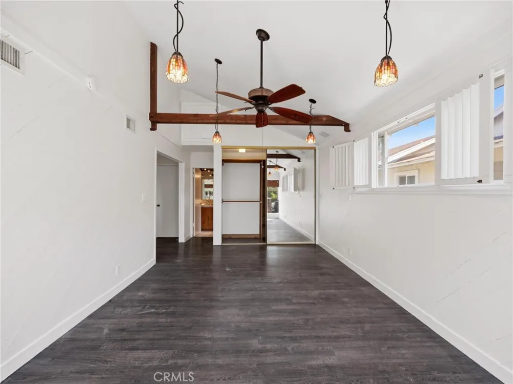 21241 Lochlea Lane Huntington Beach, CA 92646