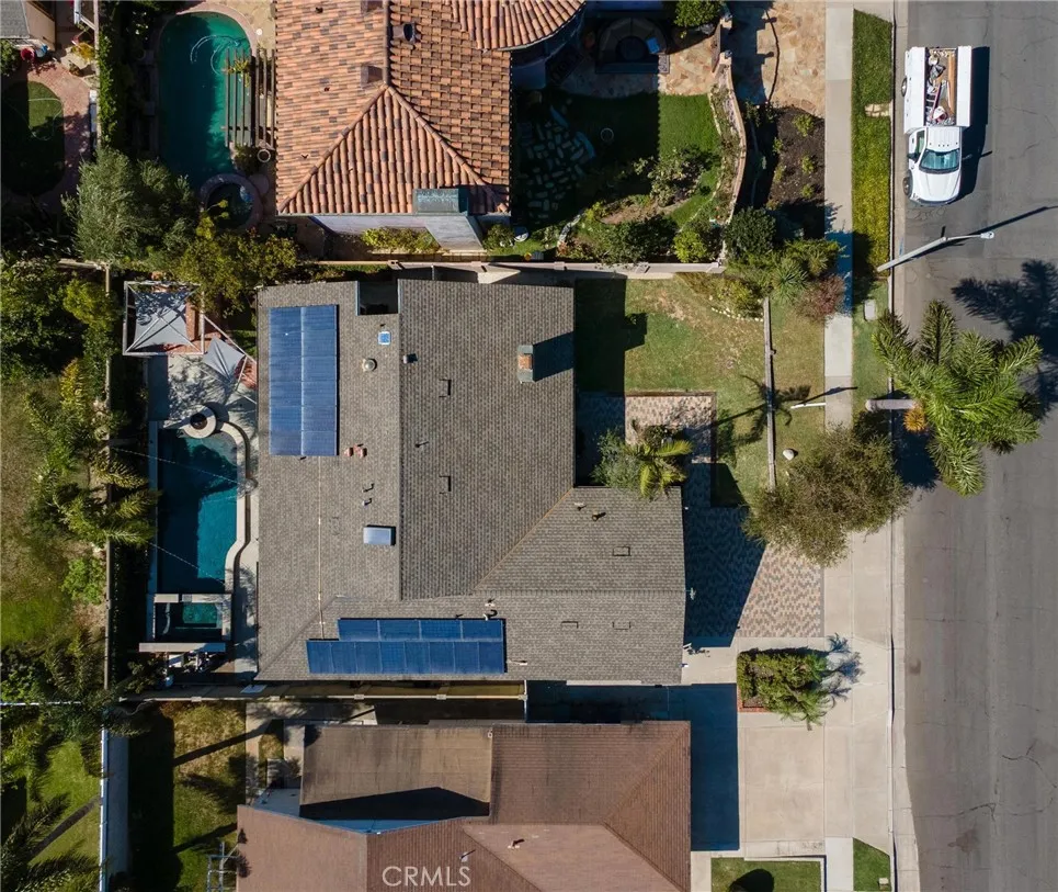 21241 Lochlea Lane Huntington Beach, CA 92646