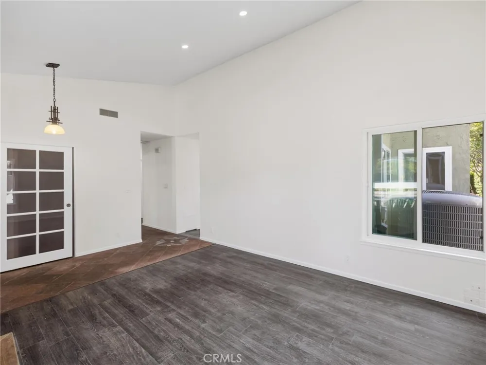 21241 Lochlea Lane Huntington Beach, CA 92646