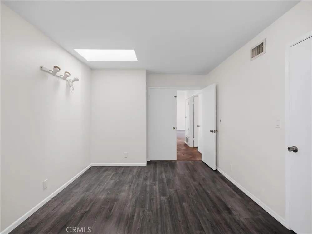 21241 Lochlea Lane Huntington Beach, CA 92646