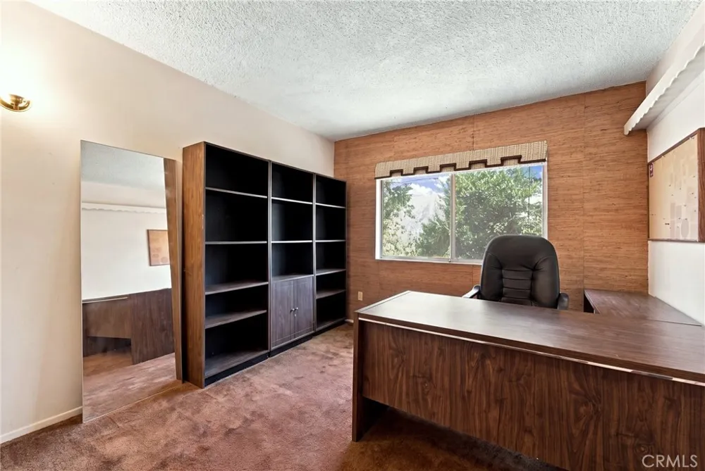 3800 Sapphire Drive Encino, CA 91436