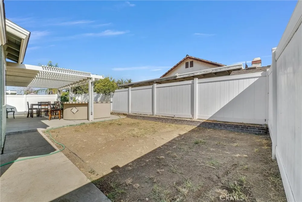 200 Worth Perris, CA 92571