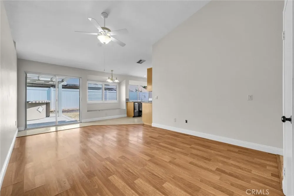 200 Worth Perris, CA 92571