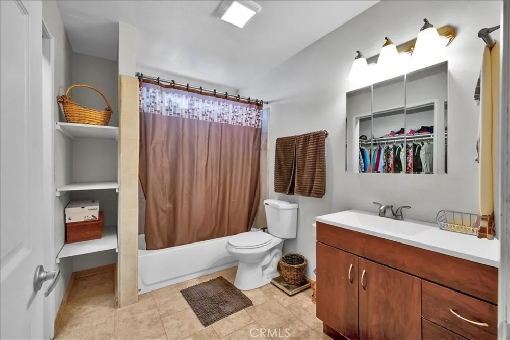 9758 Lanning Lane Morongo Valley, CA 92256