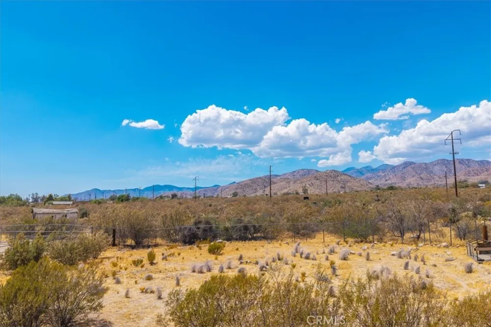 9758 Lanning Lane Morongo Valley, CA 92256
