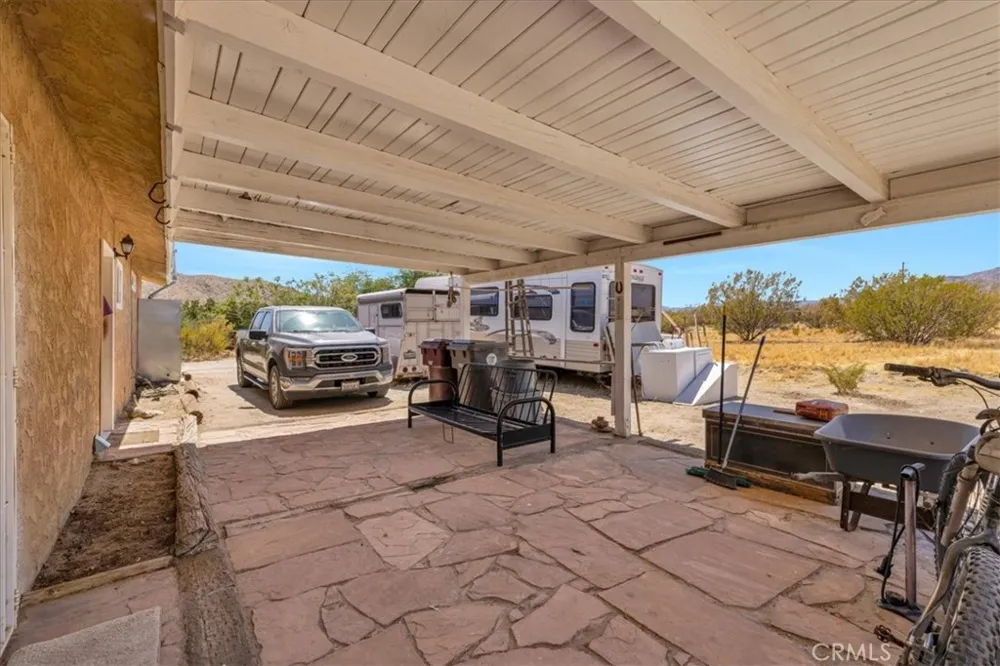 9758 Lanning Lane Morongo Valley, CA 92256