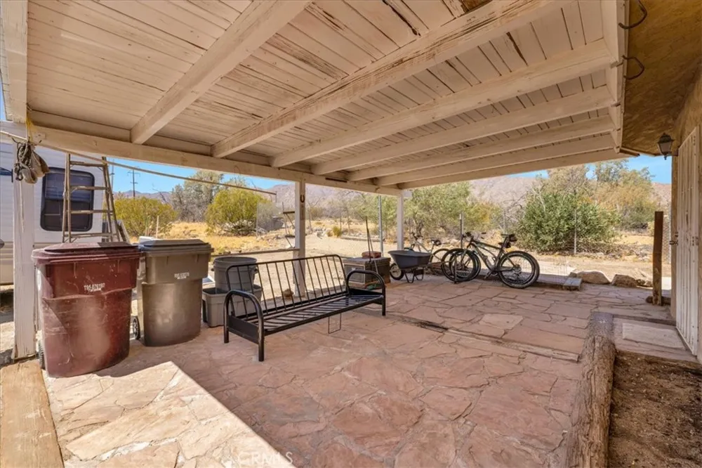 9758 Lanning Lane Morongo Valley, CA 92256