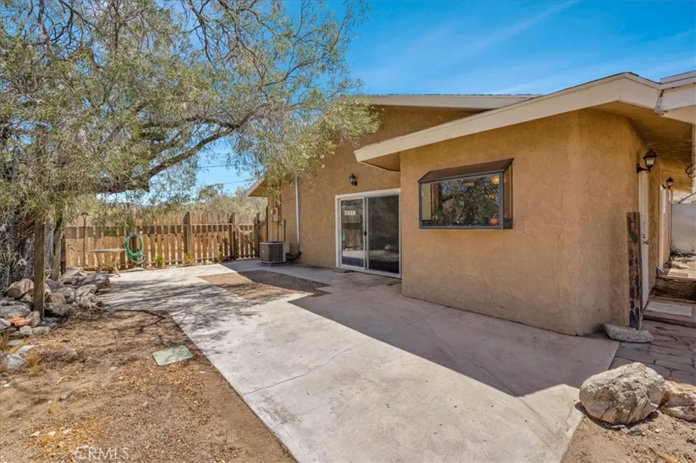 9758 Lanning Lane Morongo Valley, CA 92256