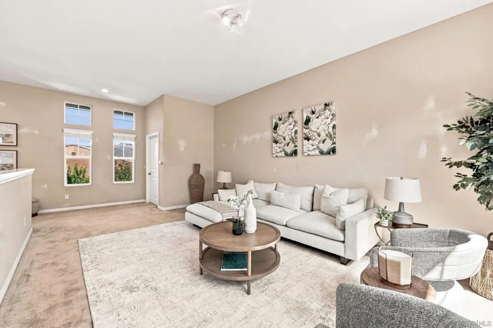3239 Sitio Tortuga Carlsbad, CA 92009