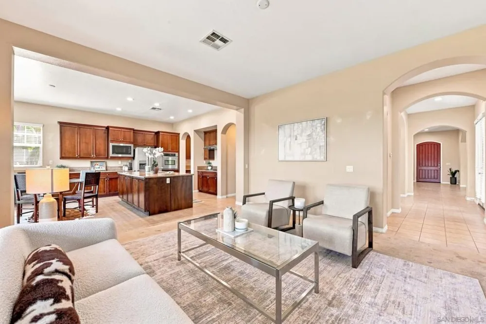 3239 Sitio Tortuga Carlsbad, CA 92009
