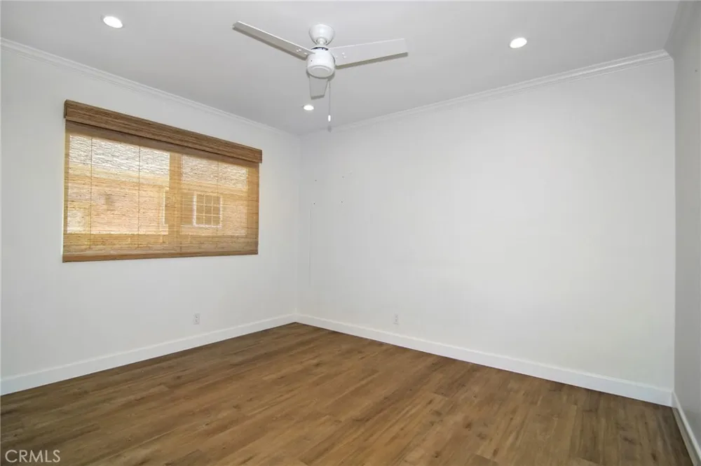 22839 Dolorosa Street Woodland Hills, CA 91367